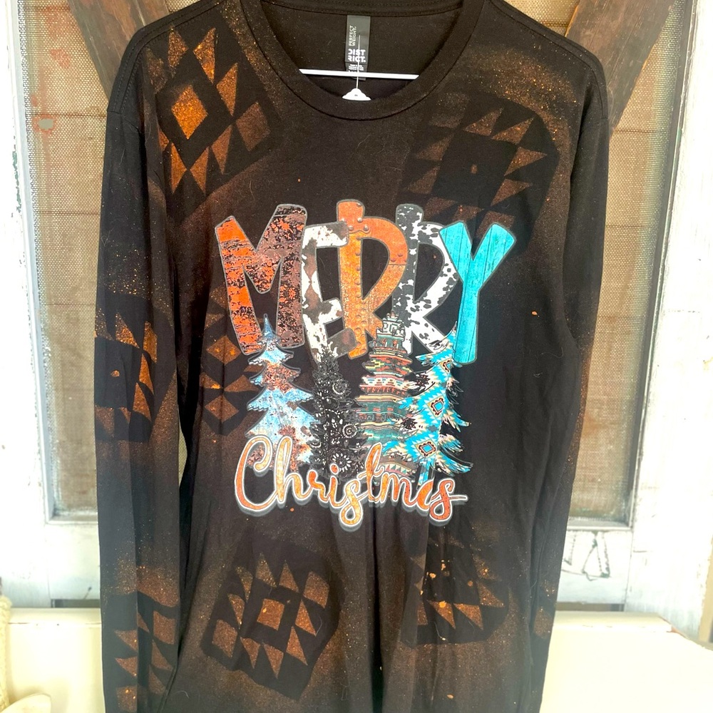 Country/Western Aztec design! Merry Christmas T